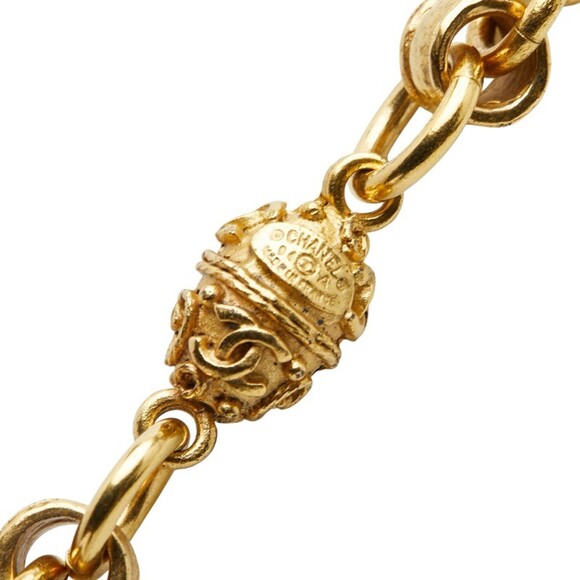 CHANEL Vintage Gold Logo Necklace - Picture 5 of 6